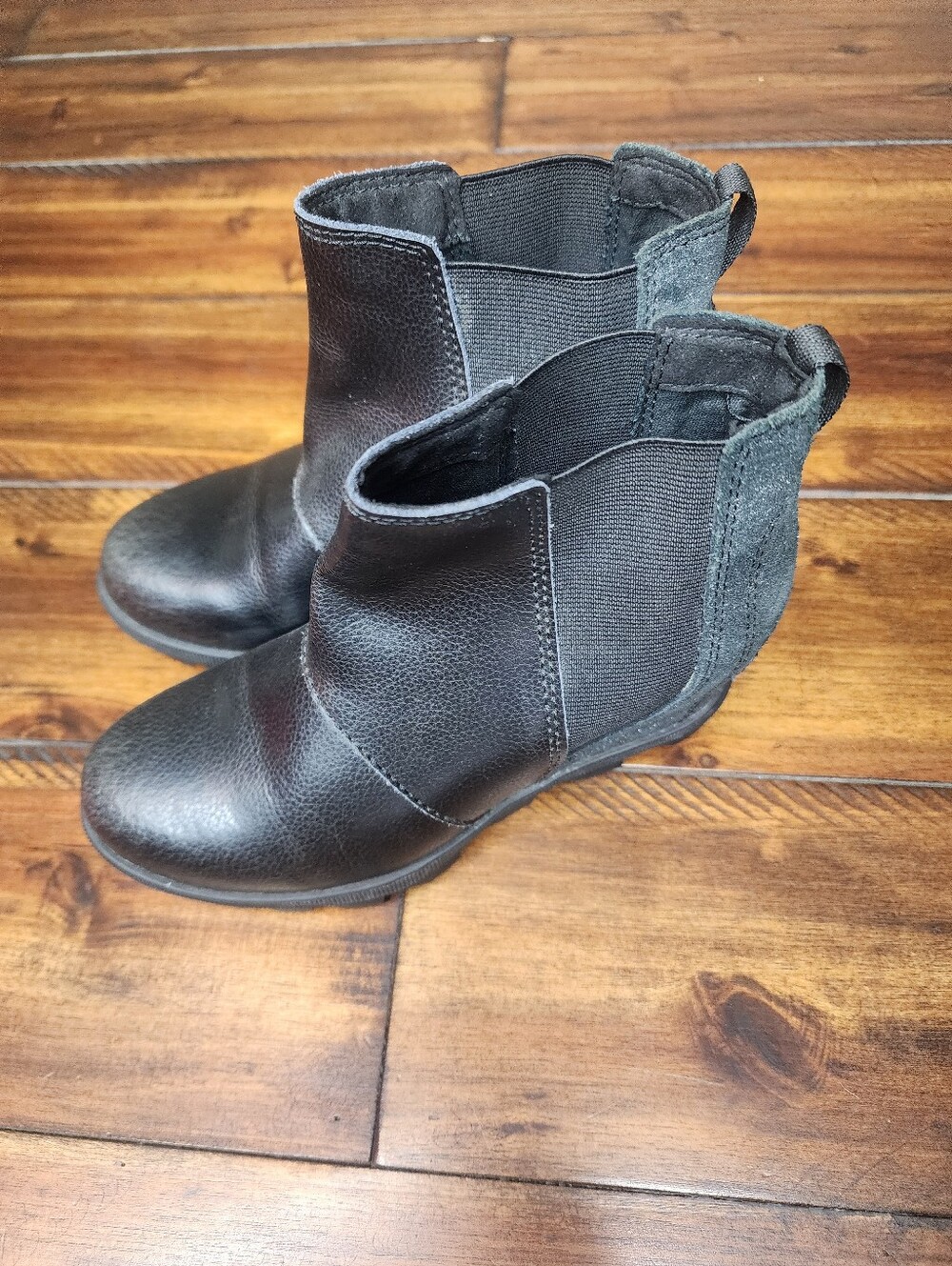 SOREL Kids Joan of Arctic Wedge II Chelsea Boot Waterproof Black Leather Size 1